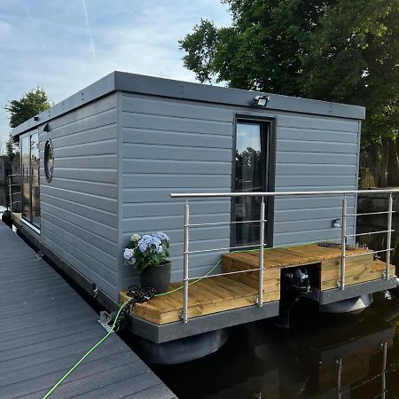 New Houseboat 2 Bedrooms Zwartsluis Dış mekan fotoğraf
